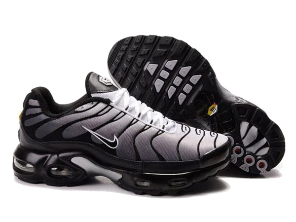 nike tn requin noir et blanc nike tn requin noir et blanc